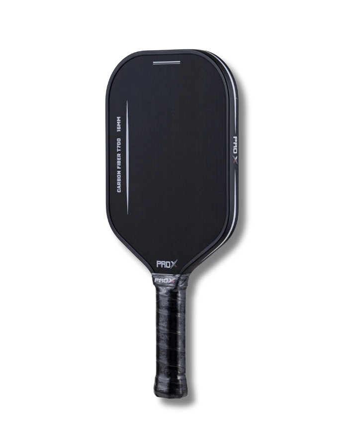 Vợt T700 công nghệ ép lạnh, nâng cấp